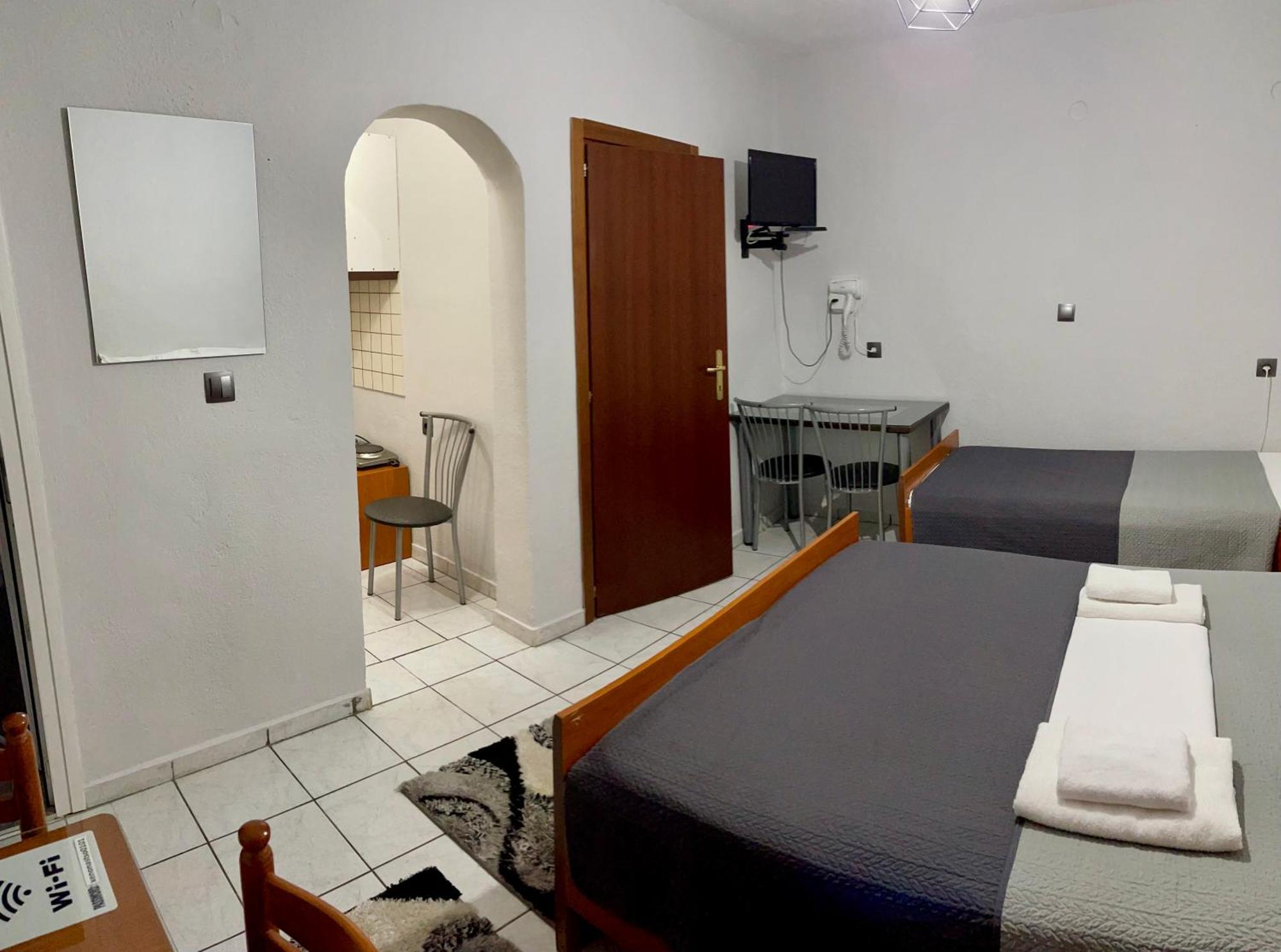 Guesthouse Tsoka Órma Екстериор снимка
