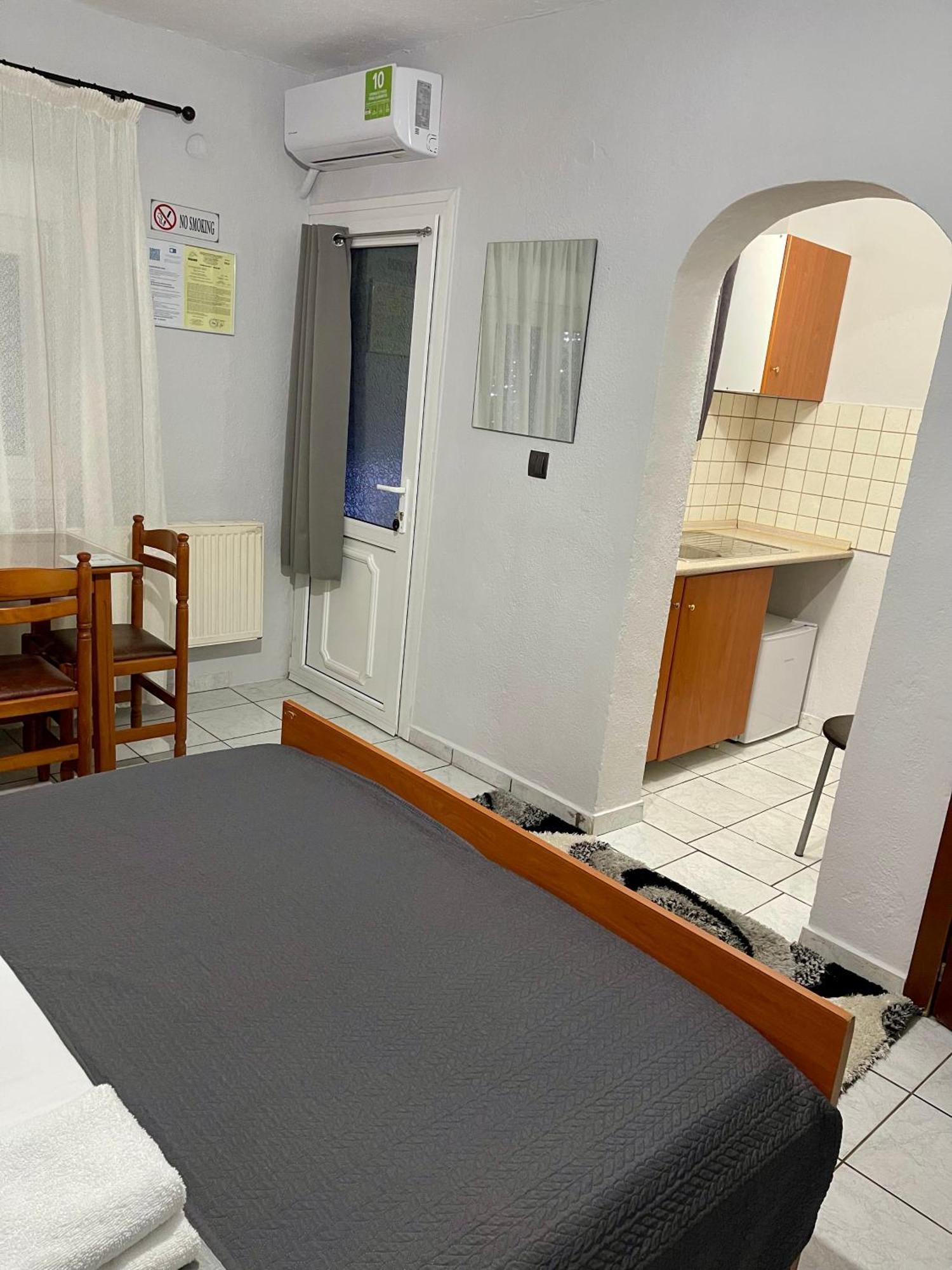 Guesthouse Tsoka Órma Екстериор снимка